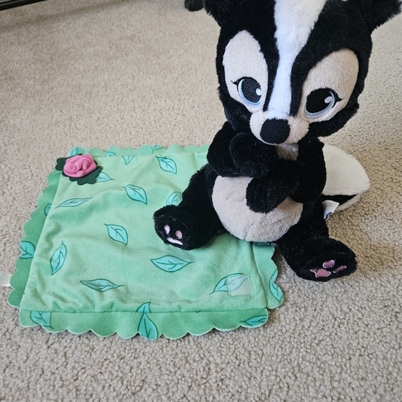 park exclusive skunk disney baby - Picture 6 of 7